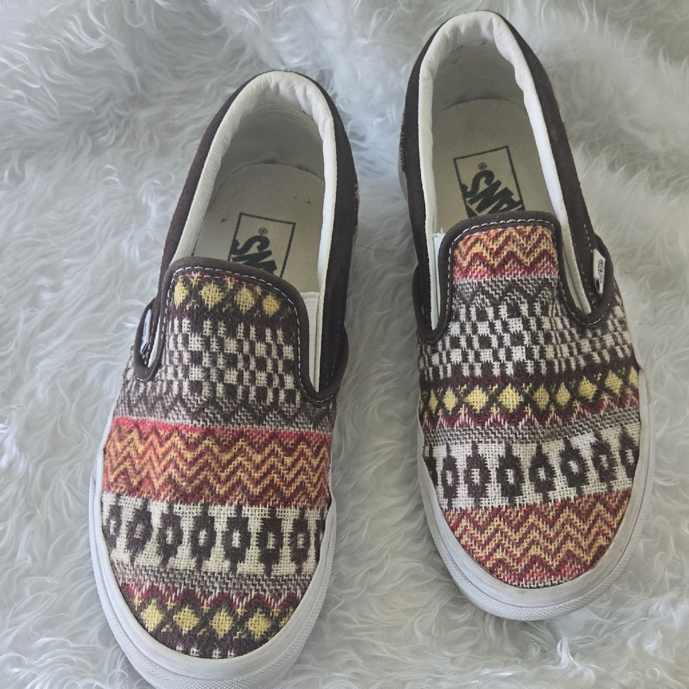 Vans Classic Slip-On Brown Woven Southwestern Geometric Suede Sneakers 7.5W 6M